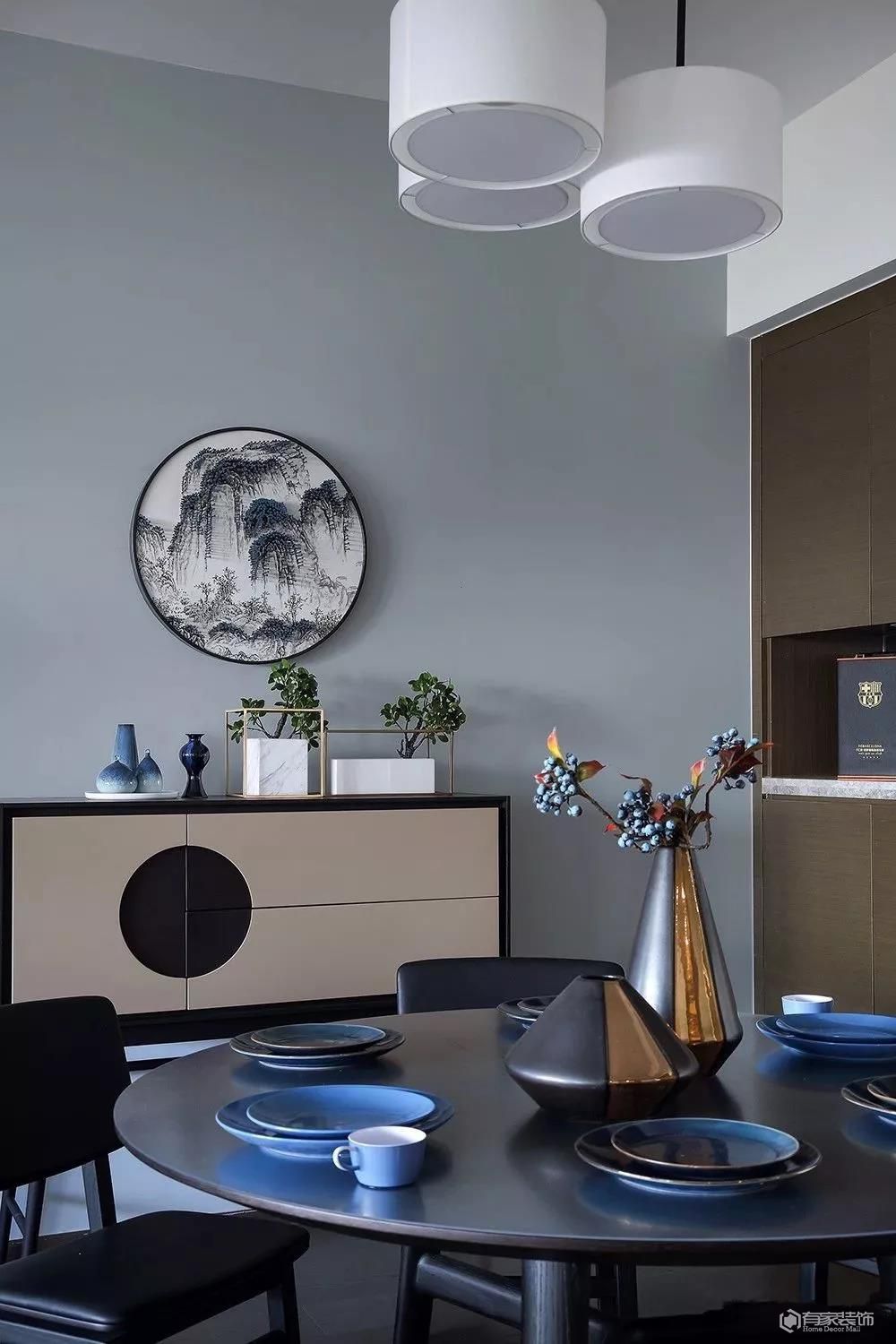 如何在眾多時(shí)尚物品挑選出個(gè)性的裝飾物？