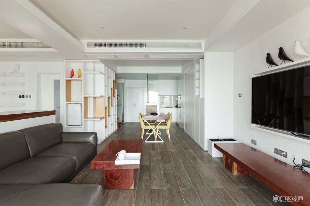 簡(jiǎn)單實(shí)用的電視背景墻，看廈門裝修公司怎么做？ 