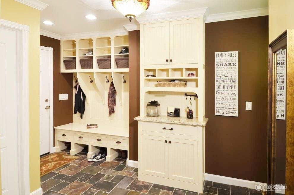 鞋柜如何打造還是多聽聽廈門裝修公司的建議 