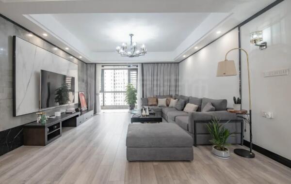 【收納達人】125㎡木系質(zhì)感臺式風(fēng)裝修，超儲物間令人羨慕！