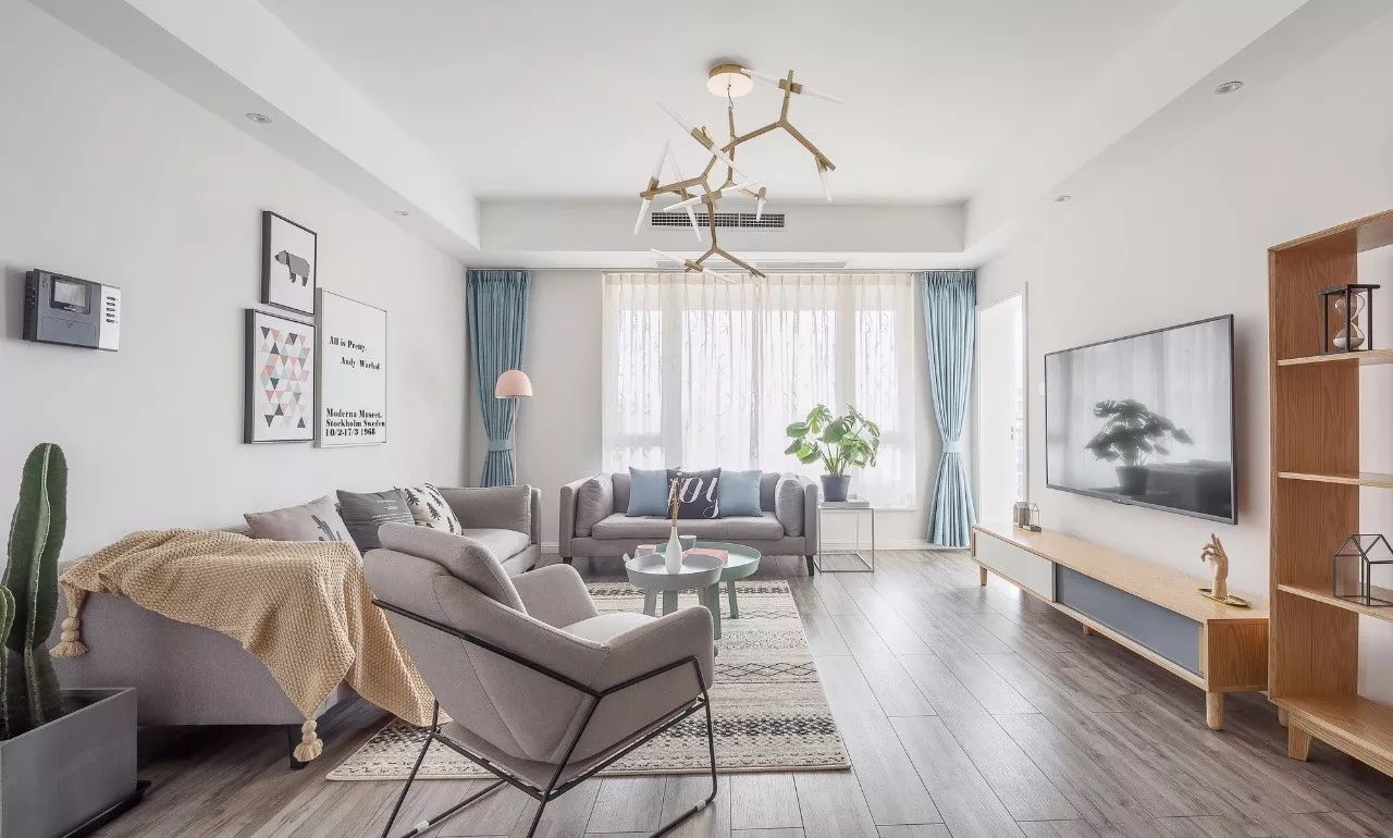 廈門禹洲尊?！び?28㎡簡約北歐風(fēng)，目光所及都有愛的身影