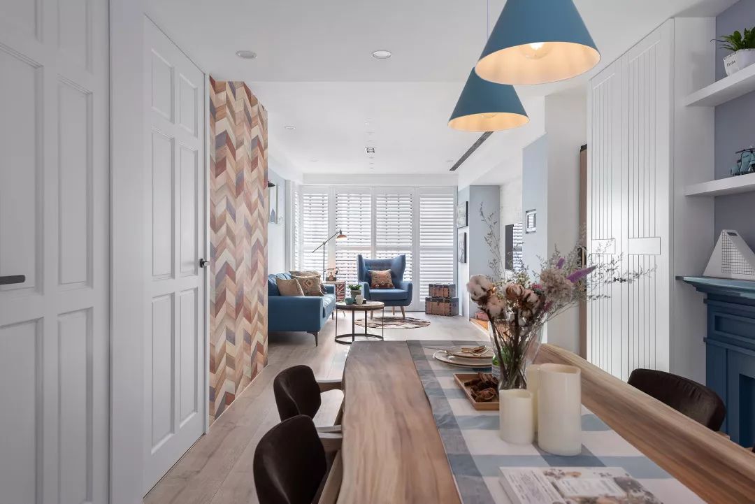 廈門 融僑官邸 96㎡北歐風(fēng)，主色調(diào)用了內(nèi)斂的皇室藍(lán)